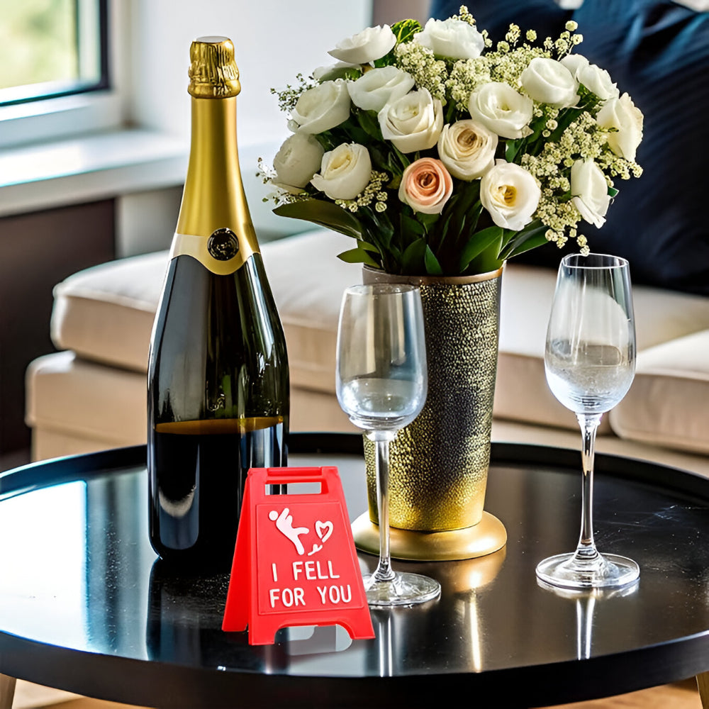 Standing Desk Decoration Plate Love Theme