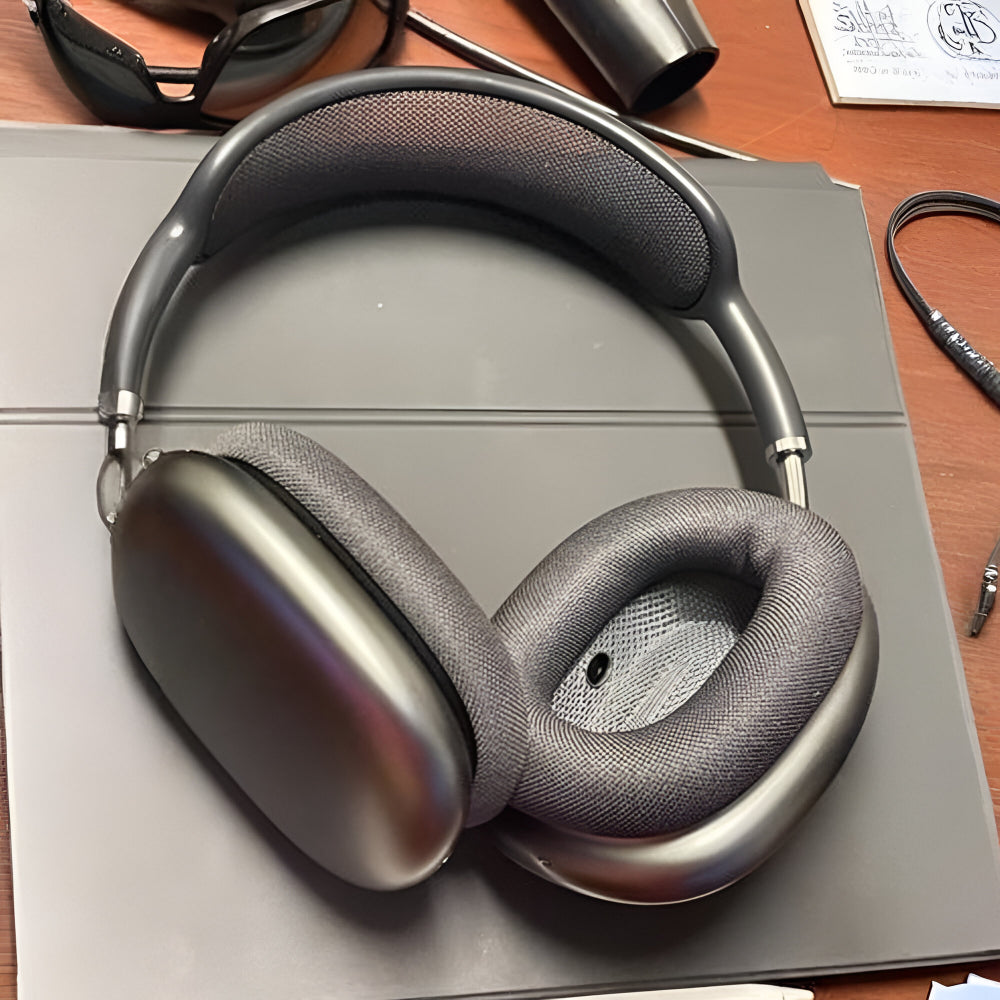 Wireless Over-Ear Noise-Canceling Headphones Urban Style